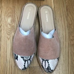 Kaanas Melilla slide